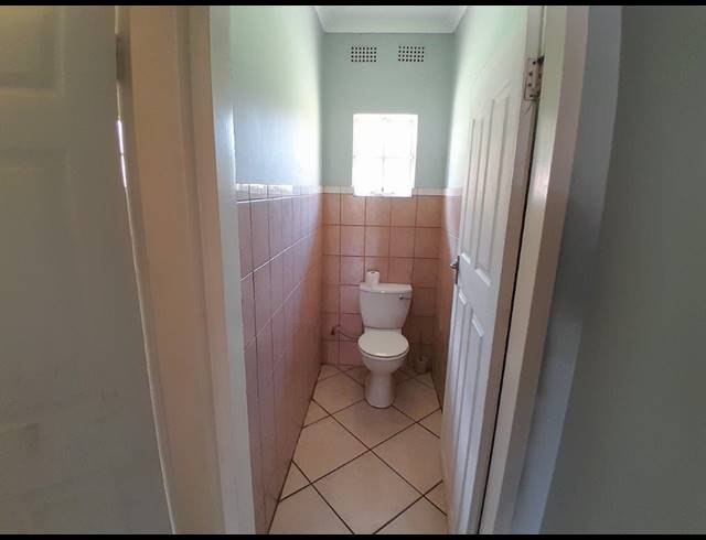 6 BEDROOM HOUSE FOR SALE IN BO-DORP